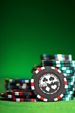kuro sic bo lobby showing multiple active tables and player counts